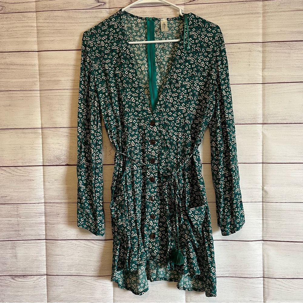 Like new floral dress size medium